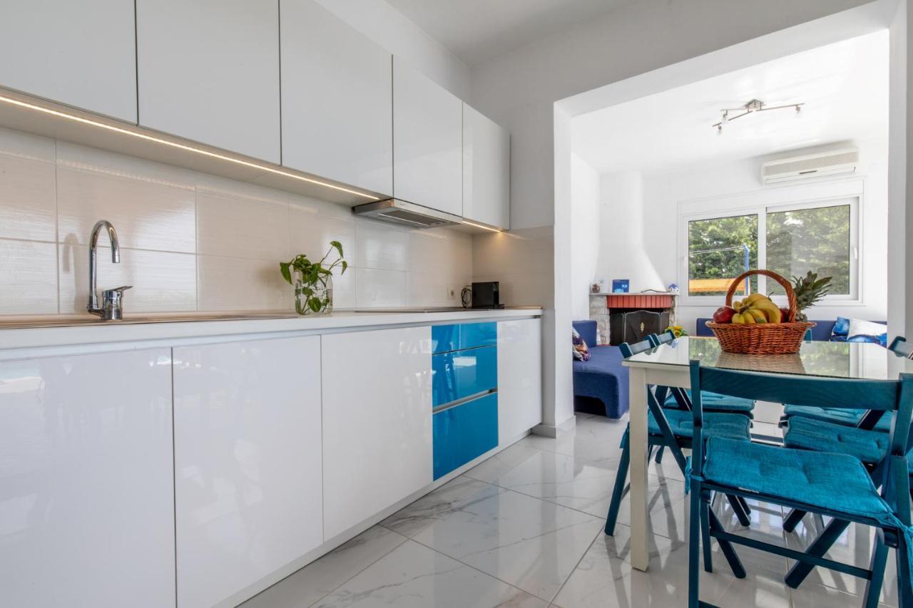 Villa White Blue *